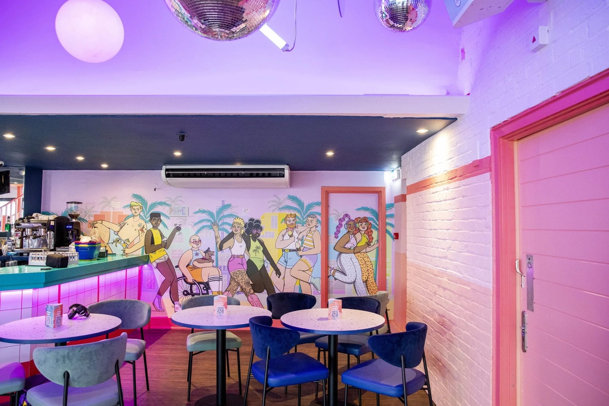 Colour & Light Venue — image 6